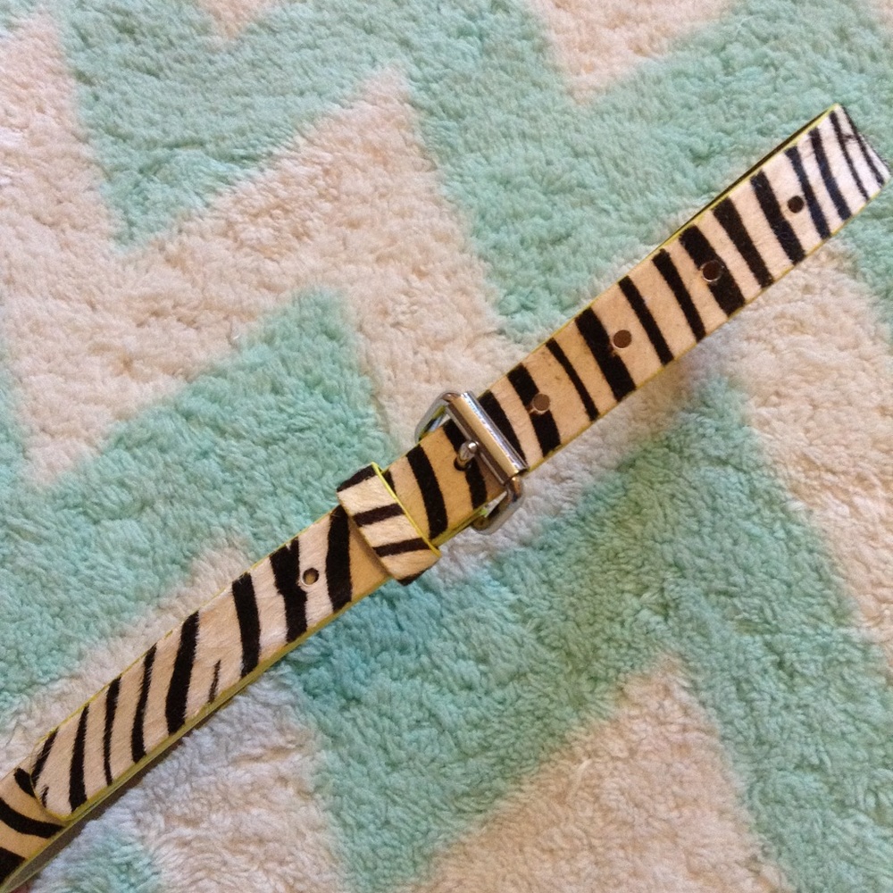ann taylor LOFT zebra print belt XS S (E7)